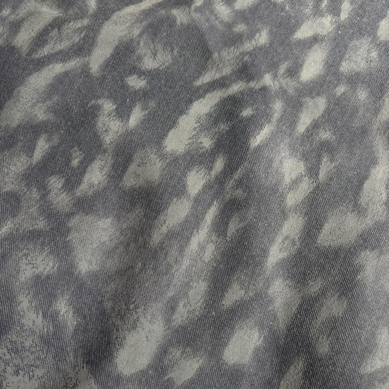 GHOST LEOPARD