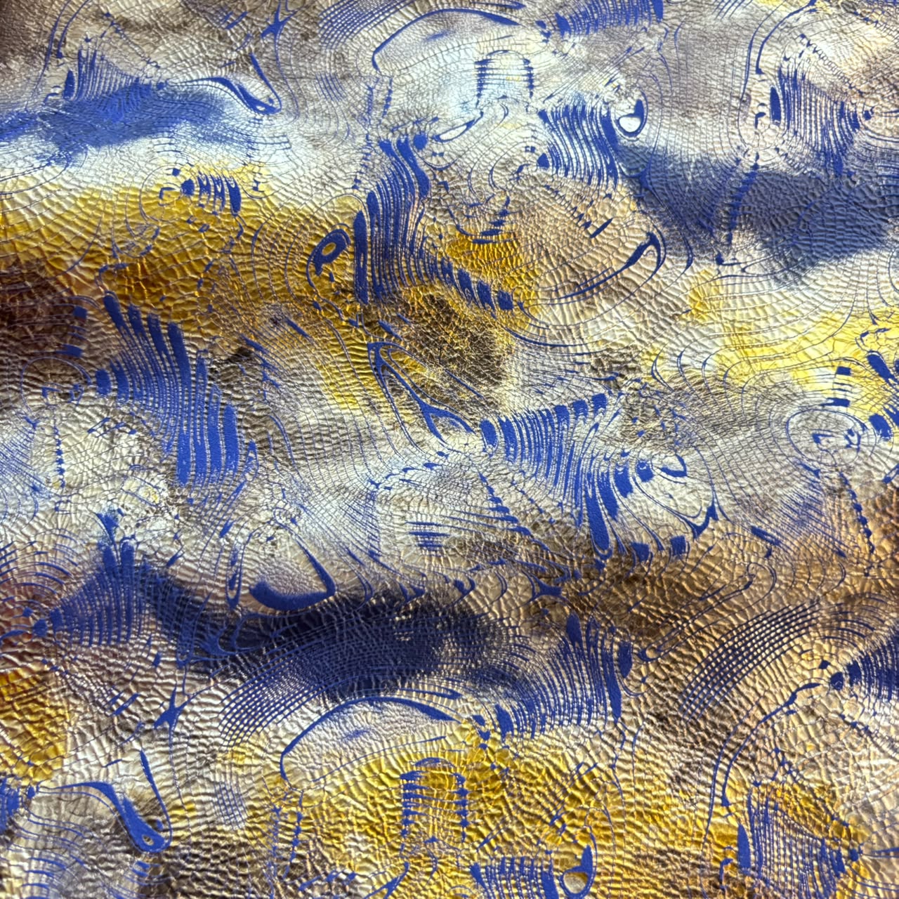 GOLDEN WAVE